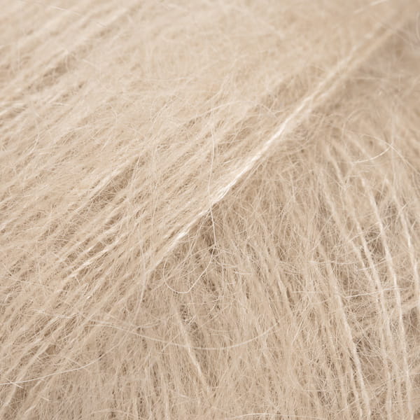 DROPS | Kid-Silk | 54 | piaskowy jasny